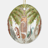 サーフパーソナライズされたボードとパームツリーズビーチ セラミックオーナメント (左)