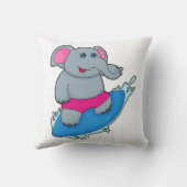 サーフボードで象をサーファーとして クッション (裏面)