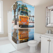 サーフボードを上にしたオレンジのバン シャワーカーテン (インサイチュ)