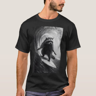 サーフボードを抱えたアライグマの自撮りが面白いビーチデザイン Tシャツ