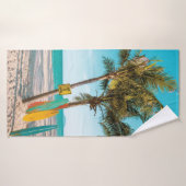 サーフボードオンビーチ装飾用クッション バスタオル (バスタオル)