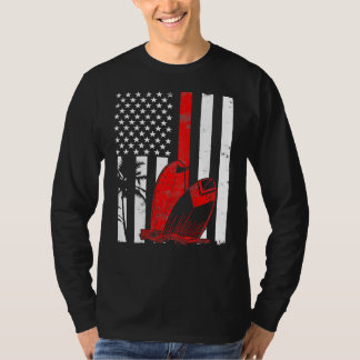 サーフボードサーフシンレッドラインアメリカンフラッグサーフィン Tシャツ