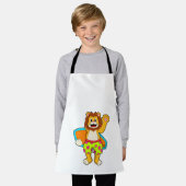 サーフボード付きサーファーとしてのライオン エプロン (着用した状態)