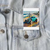 サーフボード付きヴィンテージロボット，ビーチ 缶バッジ (インサイチュ)