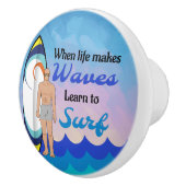 サーフボード海ウェーブブルーやる気を起こさせる引用文 セラミックノブ (右)