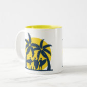 サーフ太陽とヤシの木サーフカッコいい ツートーンマグカップ (正面左)