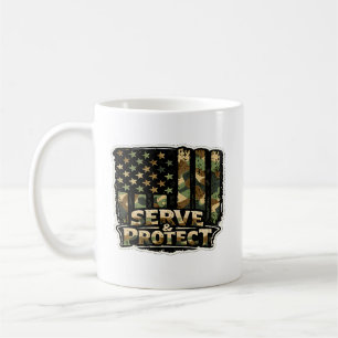 🇺🇸 サーブ&プロテクト - 愛国的なコーヒーマグ ☕🛡️ コーヒーマグカップ