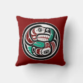 サーモンを追いかける北西太平洋沿岸のカワウソ クッション (裏面)