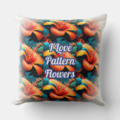 サーモンピンクの花のパターン クッション (正面)