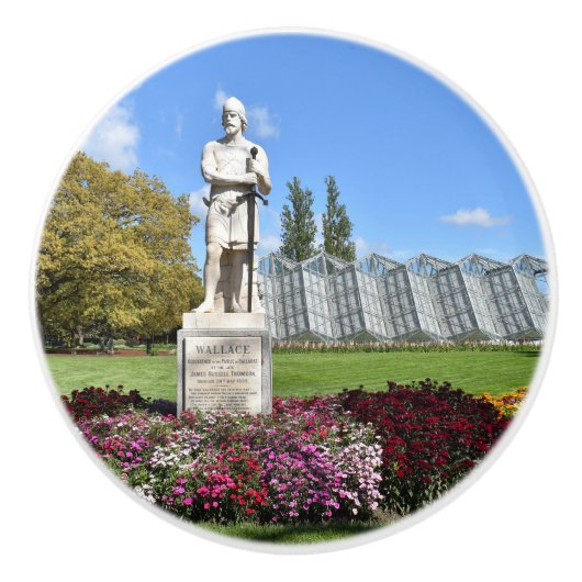 サー・ウィリアム・ウォレス像 セラミックノブ (正面)