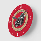 ザアームチェアクォーターバック – サンフランシスコフットボール ラウンド壁時計 (傾斜)