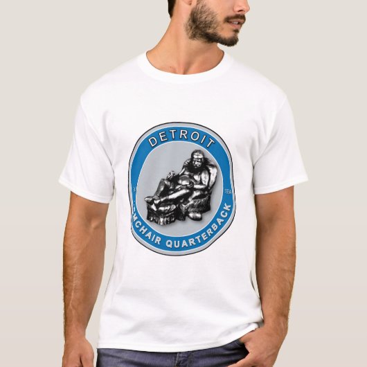 ザアームチェアQB – デトロイト Tシャツ (正面)