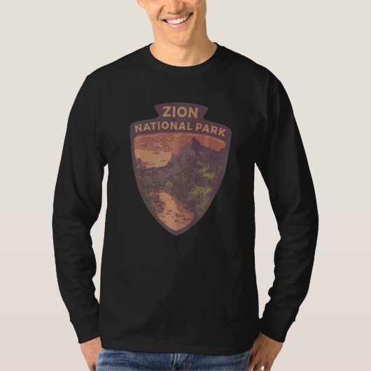 ザイオン国立公園のグッズ ザイオン ハイキングのお土産 Tシャツ (正面)