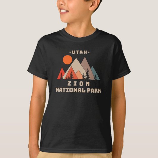 ザイオン国立公園 Tシャツ (正面)