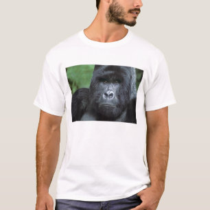 ザイール、ヴィルンガ国立公園。肖像 Tシャツ