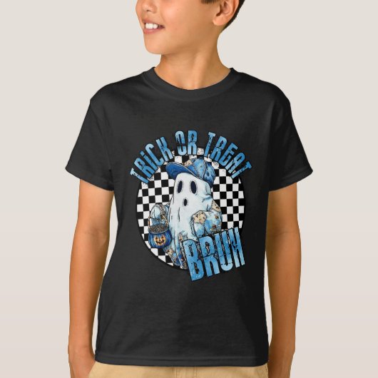 ザウィッチングアワー不気味ハロウィン飛んでいるウィッチAr Tシャツ (正面)