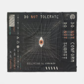 ザウォッチャー – テクノ – ブルタリストストリートウェアデザイン フリースブランケット (正面(横))