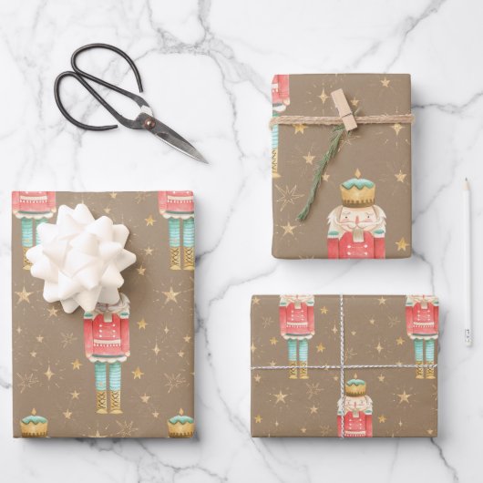 ザクリスマスくるみ割り金ゴールドスタークラフト ラッピングペーパーシート (正面)