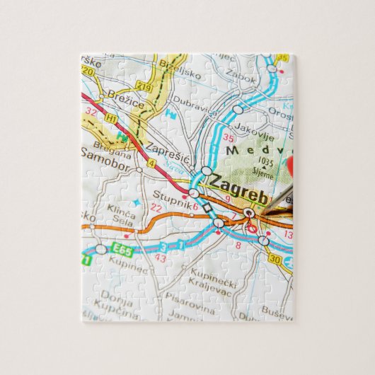 ザグレブ、クロアチア ジグソーパズル (縦)