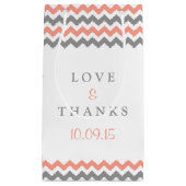 ザシェフモダンロン結婚コレクション – ピンク&グレー スモールペーパーバッグ (正面)