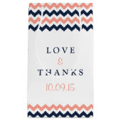 ザシェフモダンロン結婚コレクション – ピンク&ネイビー スモールペーパーバッグ (正面)