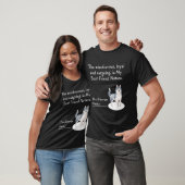 ザシベリアのハスキー犬 Tシャツ (ユニセックス)