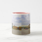 ザシャード、テムズ川、ロンドン、イギリス ツートーンマグカップ (中央)