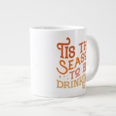 ザシーズンズビーズドリンクホリデーおもしろいデザイン ジャンボコーヒーマグカップ (正面右)