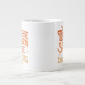 ザシーズンズビーズドリンクホリデーおもしろいデザイン ジャンボコーヒーマグカップ (正面)