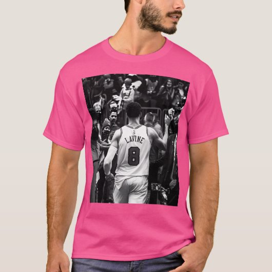 ザッグラヴィン白黒 Tシャツ (正面)