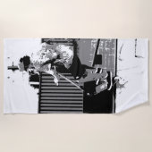 ザテイクオフ – スタントスクーターのトリック ビーチタオル (正面)