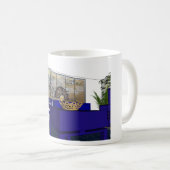 ザデザインセンターオリジナルデコデザイン コーヒーマグカップ (正面右)