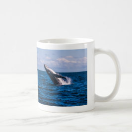 ザトウクジラの違反のコーヒー・マグ コーヒーマグカップ