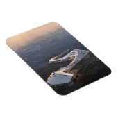 ザハハドド芸術文化センター マグネット (右側)