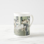 ザバレエ団エドガー・デガ ボーンチャイナマグカップ (正面右)