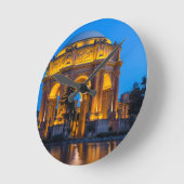 ザパレス・オブ・ファインアート・アット・ドーン ラウンド壁時計 (傾斜)