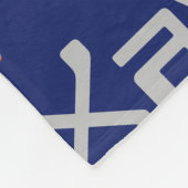 ザビエル名前をカスタムするピクセルグラフィックモンスター フリースブランケット (角)