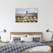 ザピンクレディビクトリアンズスタイルの家 キャンバスプリント (インサイチュ (寝室))