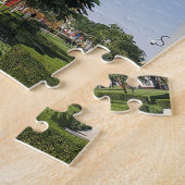 ザベエルパークにあるドバイフレーム建物 ジグソーパズル (側面)