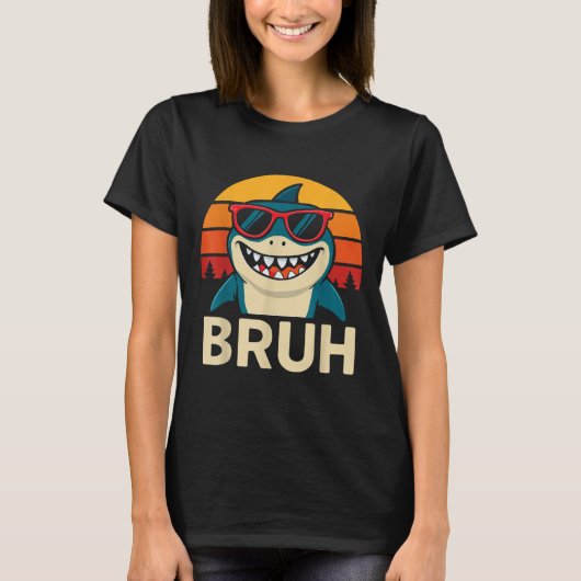 ザメおもしろいザメとサングラスミーム Tシャツ (正面)
