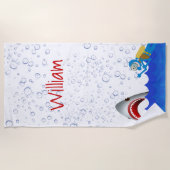 ザメの下に咲く青いダイバーの名前 ビーチタオル (正面)