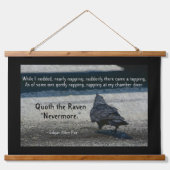 ザラヴェンエドガーアレンポー引用文 吊り下げ型タペストリー (正面)