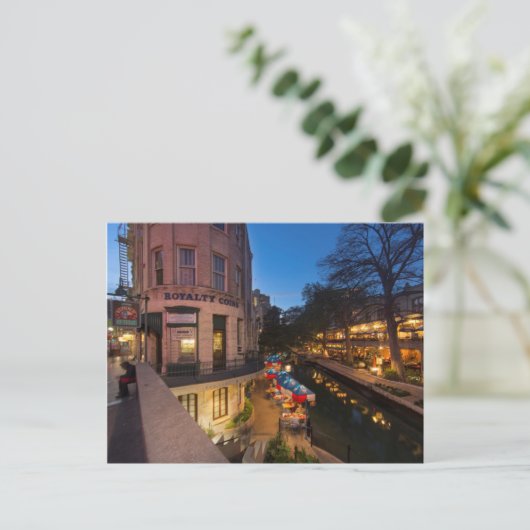 ザリバーウォークアットデュスクインダウンタウンサンアントニオ2 ポストカード (スタンド正面)