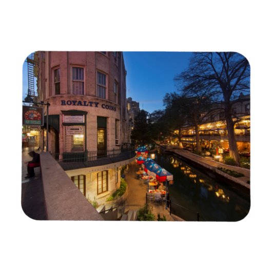 ザリバーウォークアットデュスクインダウンタウンサンアントニオ2 マグネット (横)