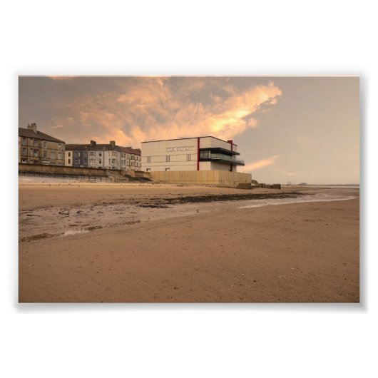 ザリージェントシネマ、レッドカー フォトプリント            (正面)