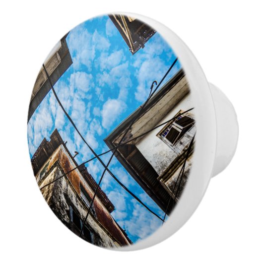 ザンジバルのストーンタウン上空 セラミックノブ (右)