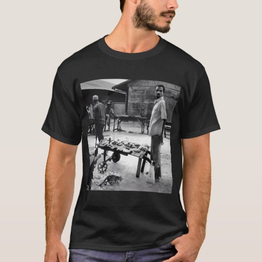 ザンジバルの漁師 Tシャツ (正面)
