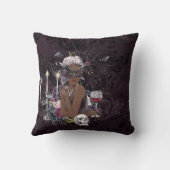 ザヴァンパイレス | Moody Gothic Vampy Glam Dark Skin クッション (裏面)