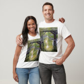 ザ・オールド・ブリッジ (ガイ・ローズ作) Tシャツ (ユニセックス)