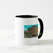 ザ・コモンウェルス建物とパンタージュ劇場 マグカップ (正面右)